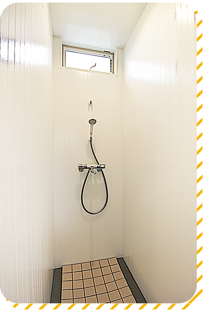 シャワー室（男女別）