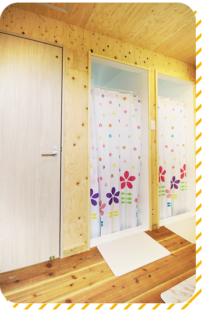 シャワー室（男女別）